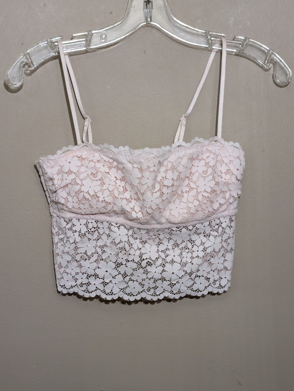 H&M Soft Pink Floral Lace Bralette size 6/38